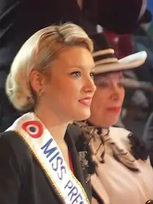 Christelle Roca, Miss Prestige national 2012 et Geneviève de Fontenay