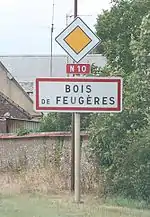 Entrée du Bois de Feugères.