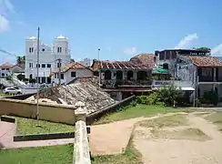 La mosquée Meera.