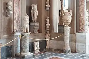 Sculptures romaines, galerie des Candélabres