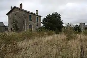 Ancienne gare de Civry - Saint-Cloud.