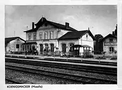 La gare vue du quai vers 1920.