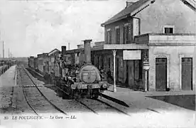 Train en gare vers 1900