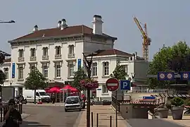 La place de la gare le 13 juillet 2013.