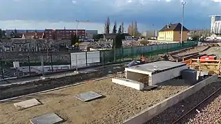 Construction du quai et de l’accès au souterrain en avril 2013.