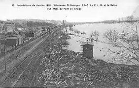 Les voies de la gare après la crue de la Seine de 1910.