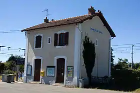 La gare de Vulaines–Samoreau (2010).