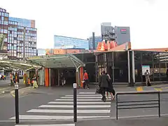 Accès Gare Routière.