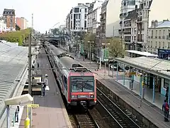 Une unité multiple de Z 20500 en gare d'Enghien-les-Bains, en avril 2010.