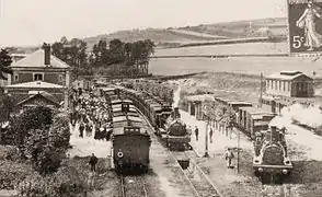 Vue générale de la gare d'Envermeu, au début du vingtième siècle.