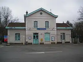 La gare de Bièvres, point de rendez-vous fixé par les volontaires partis à la recherche de Sabine Dumont, dans la soirée du 27 juin 1987.