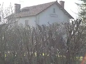 Bâtiment de la Gare de Burie,  jonction avec la ligne vers Saintes