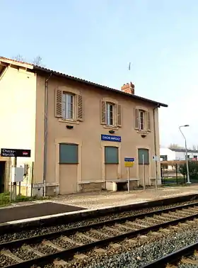 Image illustrative de l’article Gare de Chazay - Marcilly