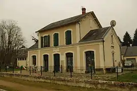 L'ancienne gare de Ciron en 2013.