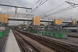 Construction de la passerelle.