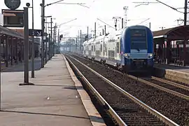 Une rame en gare de Creil.