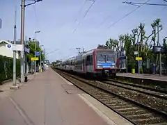 Rame type Z 20900 prête à partir pour la gare de Paris-Nord.