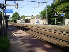 Les quais de la gare.