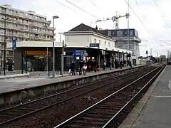 Les quais vus en direction de Paris.