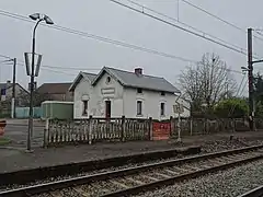 Ancienne maison du passage à niveau.