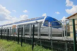 Une rame B 81500 en direction de la gare de Toulouse Matabiau.