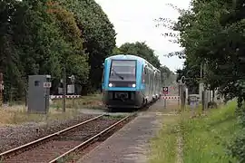 Passage d'un train vers La Roche-sur-Yon.