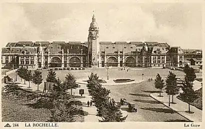 La gare après 1922.