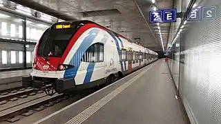 FLIRT RABe 522 assurant un service de la ligne L2 pour Coppet.