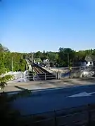 Ancien pont vu depuis le nouveau pont.