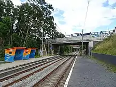 Pont de la rue du Bourdon. À l’avenir, les quais seront déplacés dans cette direction.