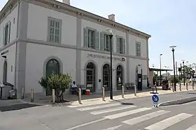 Image illustrative de l’article Gare d'Ollioules - Sanary