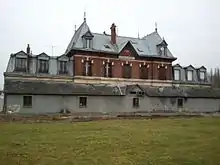 Photographie représentant l'arrière de l'ancien bâtiment voyageurs.