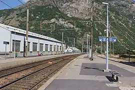 Vue de la gare en direction de Saint-Avre - La Chambre.