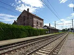 Ancienne maison du chef de gare.