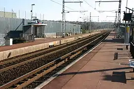 Quais de la gare de Villabé.