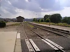 La gare de Villereversure quelques mois avant la fermeture de 2005.