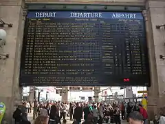 Tableau des départs de la gare du Nord (Paris)