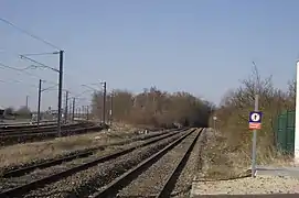 Bifurcation entre la ligne vers Reims et la LGV Est à gauche et la ligne vers Verdun à droite.