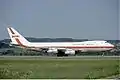 Boeing 747-200 de Garuda Indonesia sur le tarmac de l'aéroport international de Zurich en 1985.