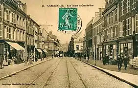 Évitement, Grande-rue et rue Thiers à Charleville.