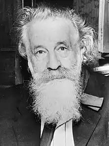 Gaston Bachelard.