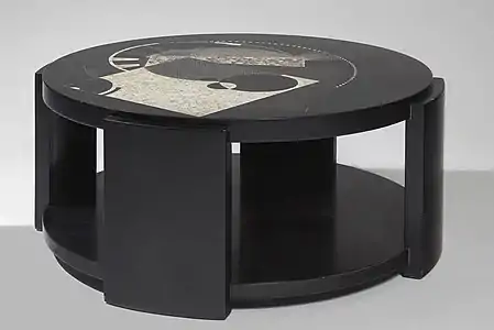 Table basse en laque,1931