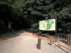 Une des entrées du parc.