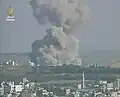 Une explosion causée par un raid aérien israélien dans la bande de Gaza au cours du conflit de 2008-2009 entre Israël et le Hamas à Gaza.
