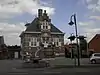 (nl)  Gemeentehuis