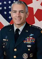 Wesley Clark, général 4 étoiles et ancien commandant en chef des forces de l'OTAN