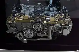 Vue coupée de moteur à plat 6 cylindres Porsche