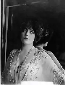 Geneviève Lantelme par Henri Manuel vers 1905.