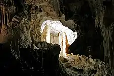 intérieur des grottes de Frasassi