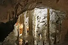 Autre vue de l’intérieur des grottes